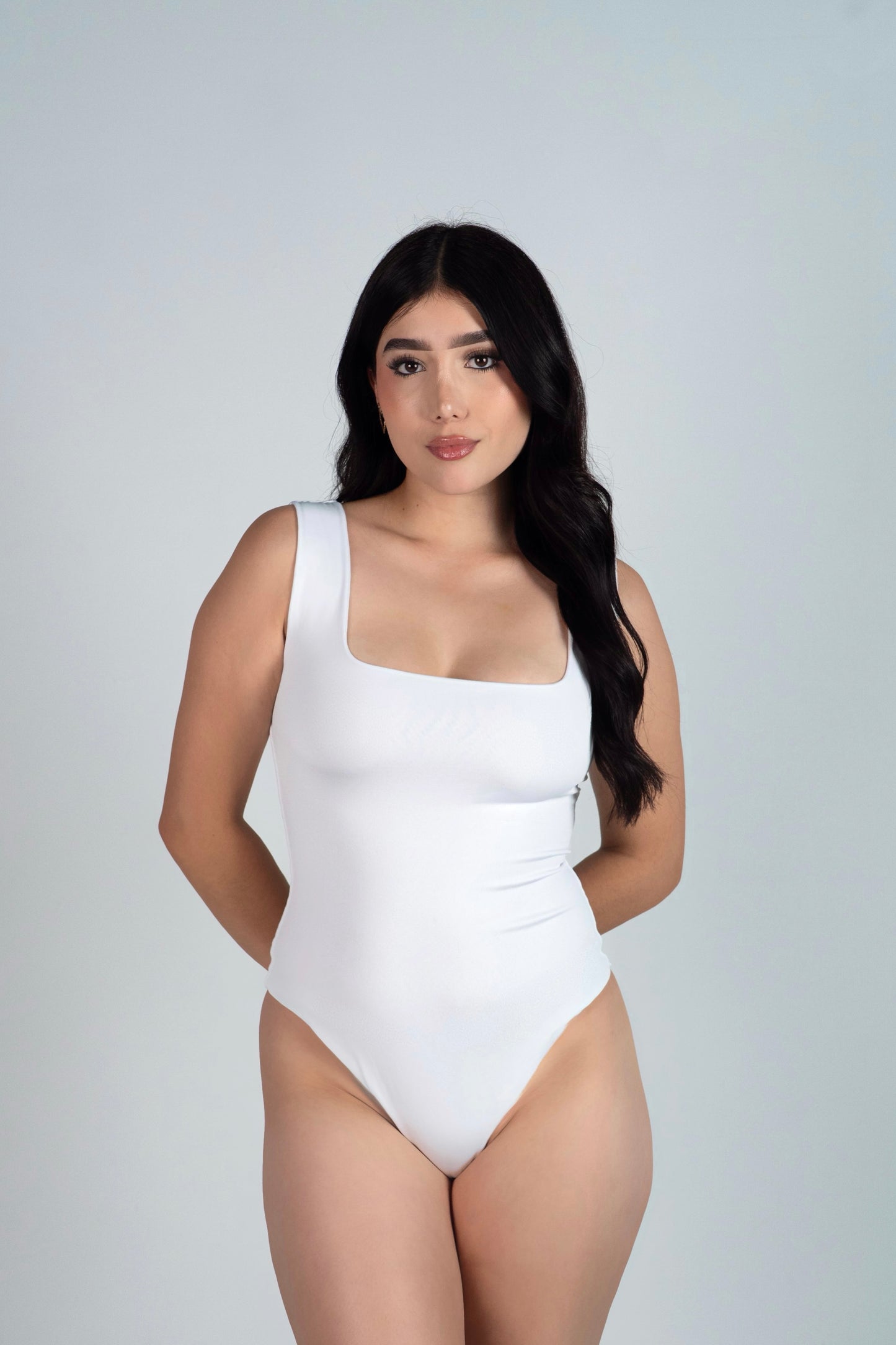 Body b